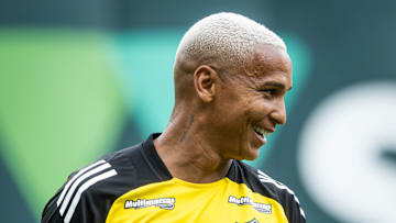 Deyverson foi titular em apenas um dos jogos do Galo em 2025