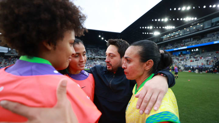 Marta e Arthur Elias no jogo da Seleção Brasileira no Torneio SheBelieves