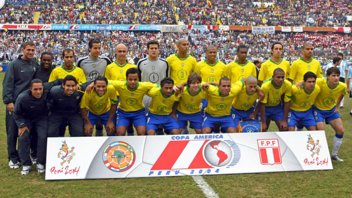 Brazil's soccer team pose for photograph