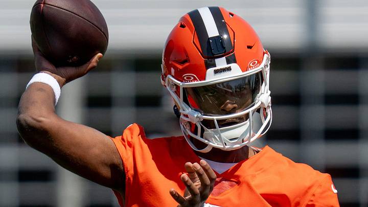Cleveland Browns quarterback Shedeur Sanders