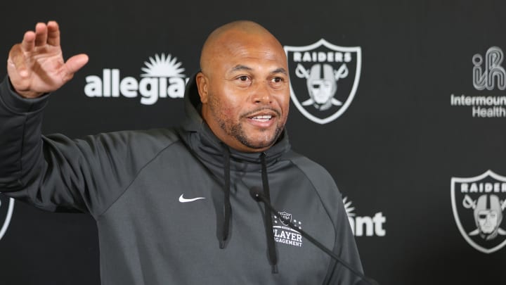 Las Vegas Raiders Coach Antonio Pierce