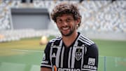 Scarpa retornou ao futebol brasileiro para defender o Atlético-MG