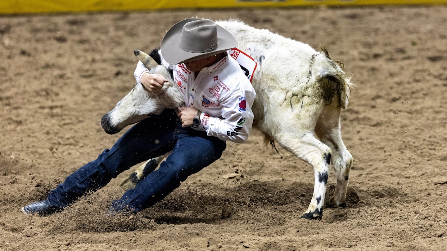 NFR Steer Wrestling Round 1 Delivers Fast Times and Intense Competition