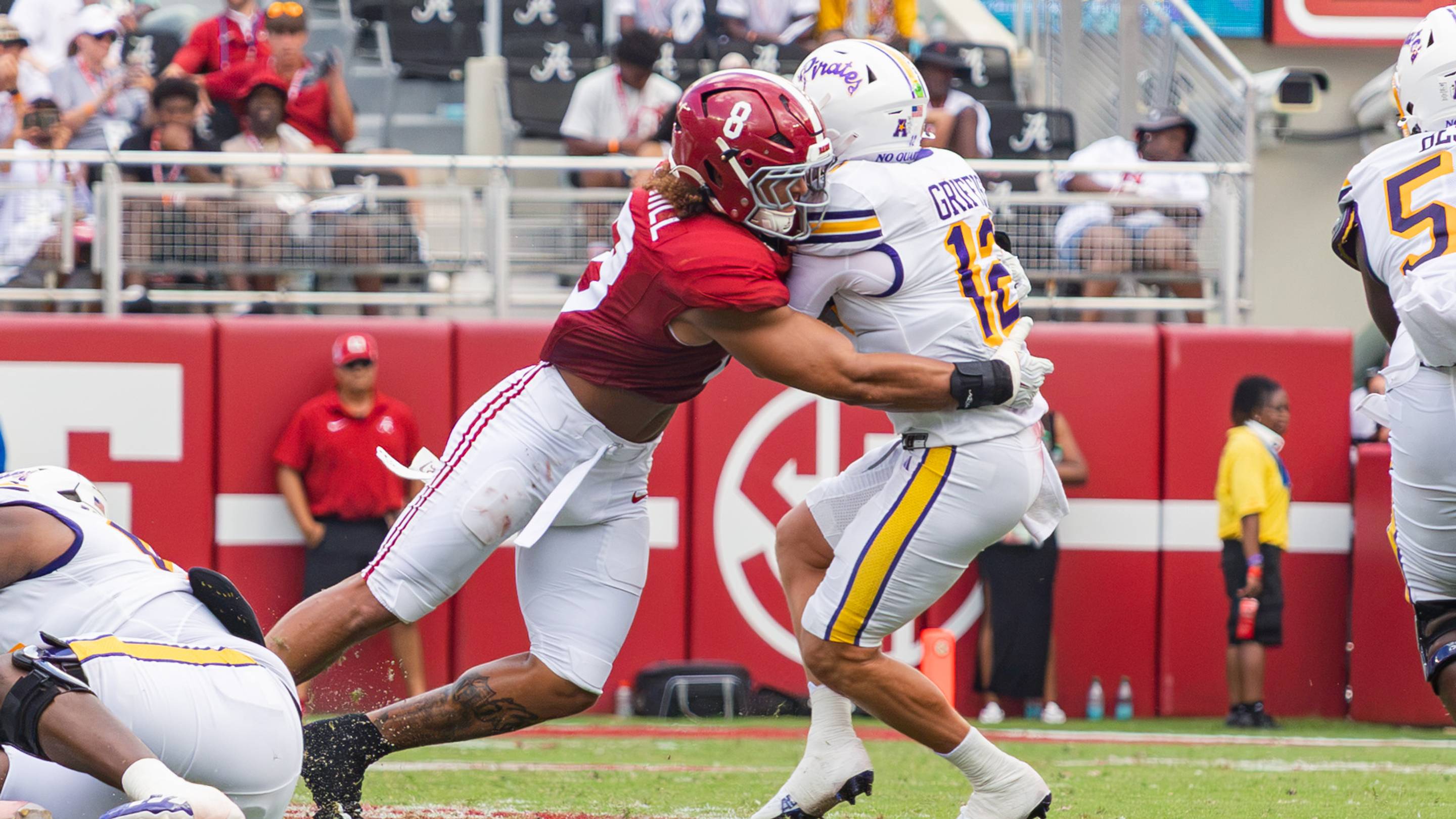 Two Alabama Wolf Linebackers Included on South Carolina Availability Report