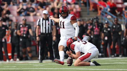 San Diego State Aztecs kicker Gabriel Plascencia (11).