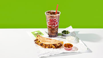 7-Eleven holiday deals