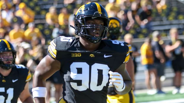 Iowa DL Brian Allen (Photo: Rob Howe/HN) 