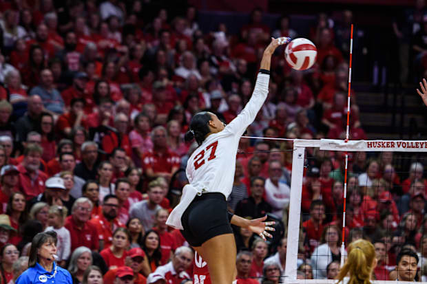 Harper Murray sends a kill.  