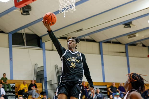 Link Academy guard Ja'Kobe Walter