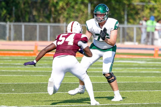 Glenbard West 2025 offensive tackle Michael O'Connell