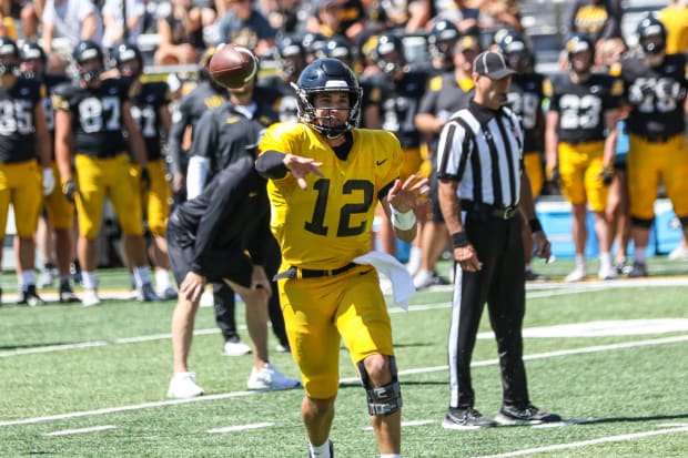 Iowa QB Cade McNamara at practice on Aug. 10, 2024 in Iowa City. (Rob Howe/HN) 