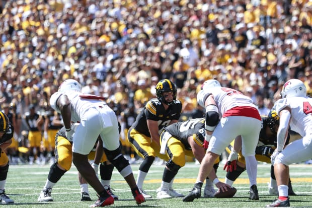 Iowa QB Cade McNamara (Rob Howe/HN) 