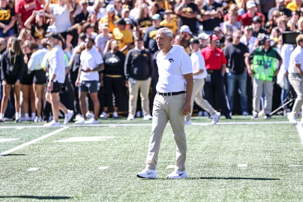 Iowa coach Kirk Ferentz. (Rob Howe/HN) 