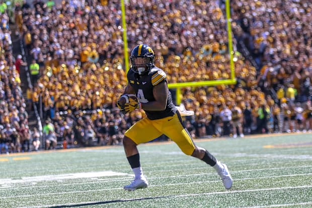 Iowa RB Leshon Williams. (Rob Howe/HN) 