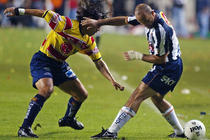 Carlo Gonzalez (I) de Morelia y Alex Fer
