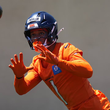 Jun 10, 2025; Denver, CO, USA; Denver Broncos tight end Evan Engram (1) during minicamp at Broncos Park Powered by CommonSpirit.