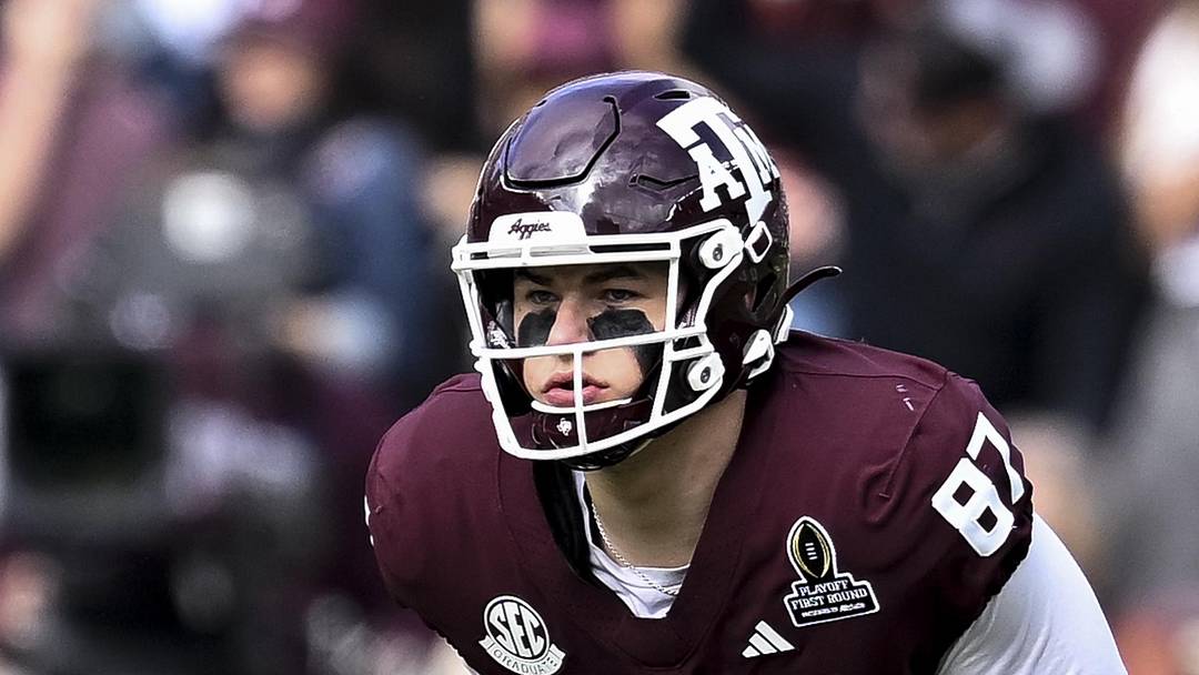 Dec 20, 2025; College Station, TX, USA; Texas A&M Aggies tight end Nate Boerkircher (87) lines up during the first half against the Miami Hurricanes at Kyle Field. Mandatory Credit: Maria Lysaker-Imagn Images