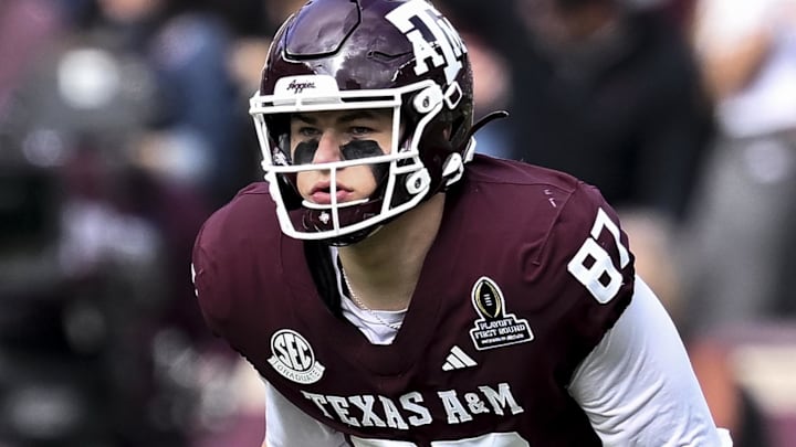 Dec 20, 2025; College Station, TX, USA; Texas A&M Aggies tight end Nate Boerkircher (87) lines up during the first half against the Miami Hurricanes at Kyle Field. Mandatory Credit: Maria Lysaker-Imagn Images