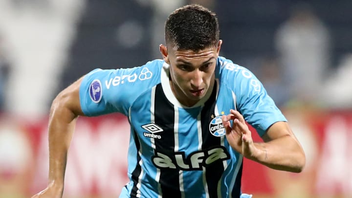 Meia colombiano vem ganhando sequência Meia colombiano vem ganhando sequência