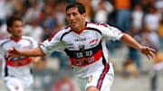En su corto paso por México, el peruano Johan Fano logró salir campeón de goleo con el Atlante en el 2010.