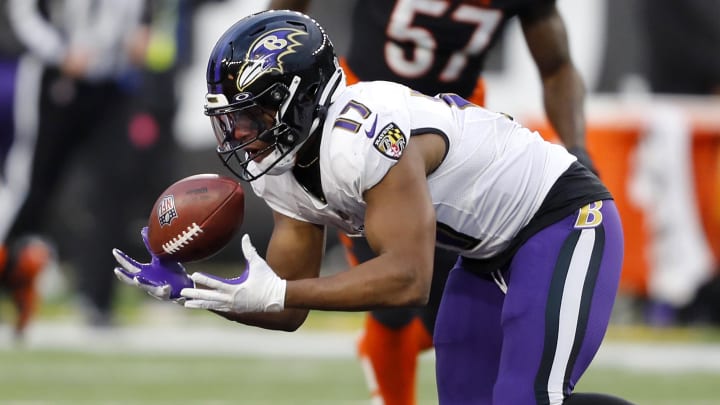 Jan 8, 2023; Cincinnati, Ohio, USA; Baltimore Ravens running back Kenyan Drake (17) makes a catch during the fourth quarter against the Cincinnati Bengals at Paycor Stadium.