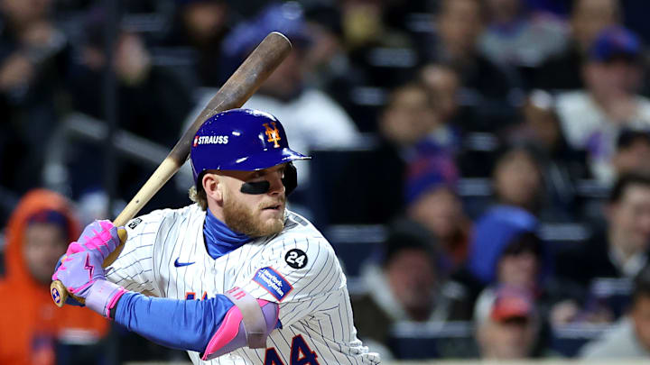 Championship Series - Los Angeles Dodgers v New York Mets - Game 4