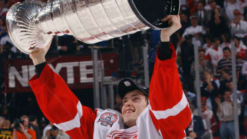 Hurricanes v Red Wings