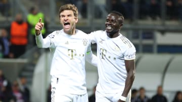 Thomas Müller mit Sadio Mané
