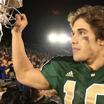 Nov. 18, 2006; South Bend, IN, USA; Notre Dame Fighting Irish quarterback (10) Brady Quinn salutes the fans following the 41-9 victory over the Army Black Knights at Notre Dame Stadium. 