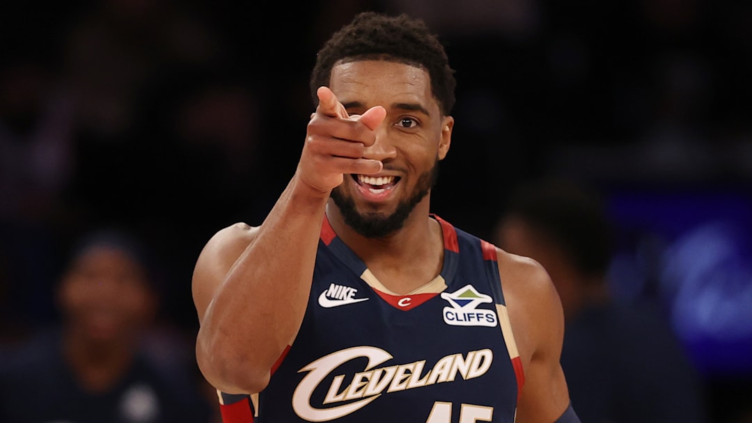 Cleveland Cavaliers v New York Knicks