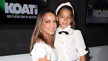Adamari Lopez viajó a Disney con su pequeña hija de 7 años 