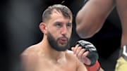 Reyes fights Ryan Spann at UFC 281.