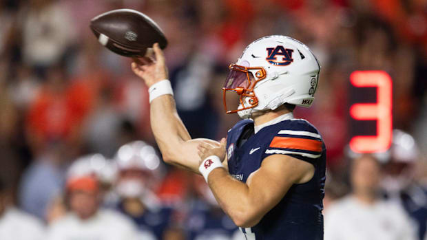 College football rankings: ESPN updates Top 25 poll for Week 8