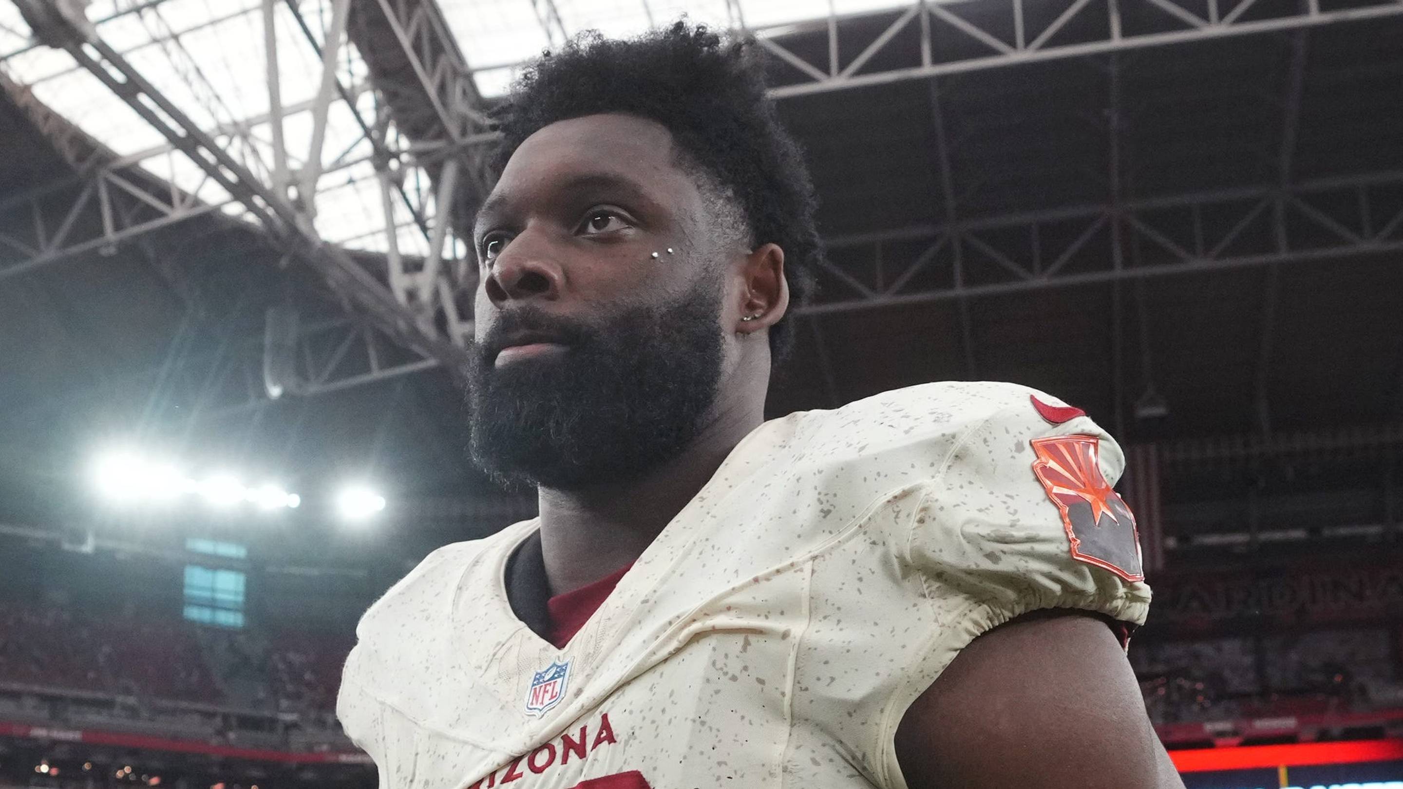 Josh Sweat Injury Status Takes Concerning Turn for Cardinals vs. Giants
