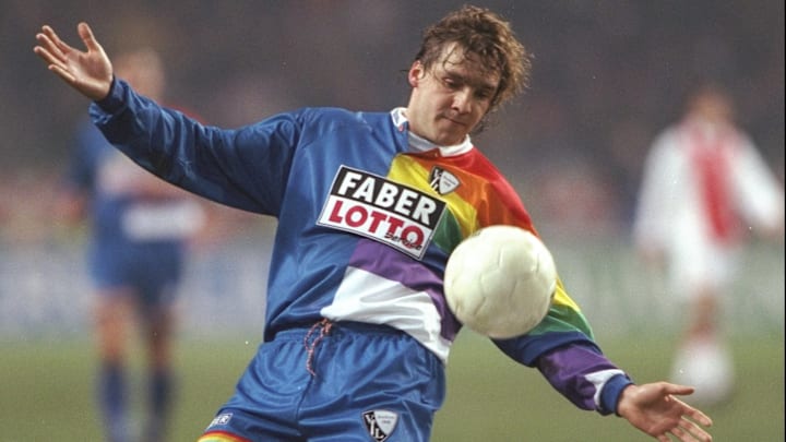 Sergei Juran of VfL Bochum and Frank De Boer of Ajax