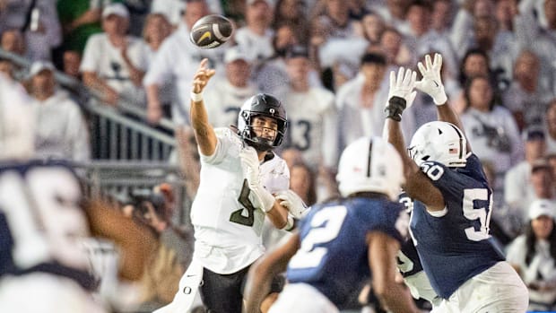 Oregon quarterback Dante Moore throws a pass as the Oregon Ducks face the Penn State Nittany Lions on Sept. 27, 2025, at Beav