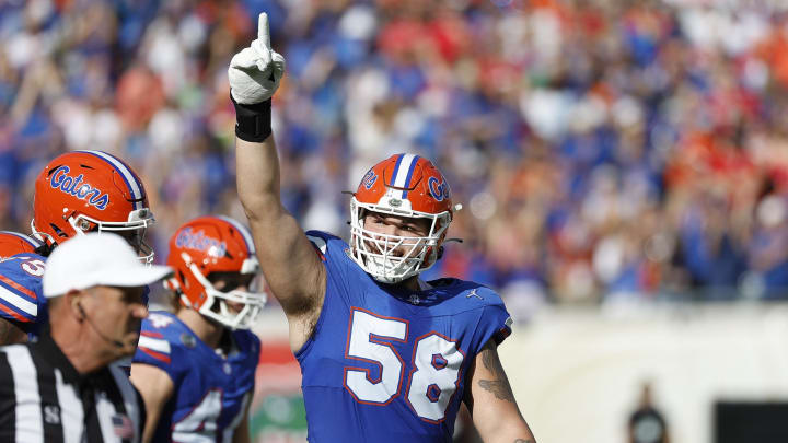 Florida Gators offensive lineman Austin Barber