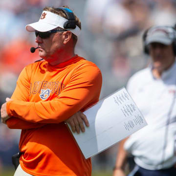 Auburn Tigers head coach Hugh Freeze is still looking at a top-10 recruiting class despite the loss of Carde Smith.