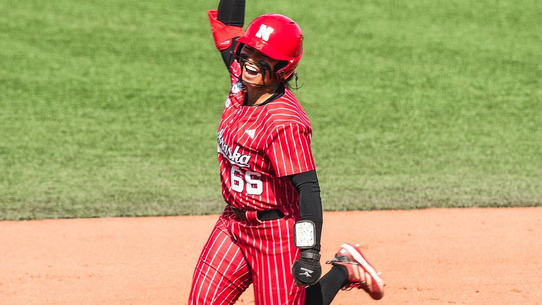 Katelyn Caneda penned a heartfelt goodbye to softball in a social media post.