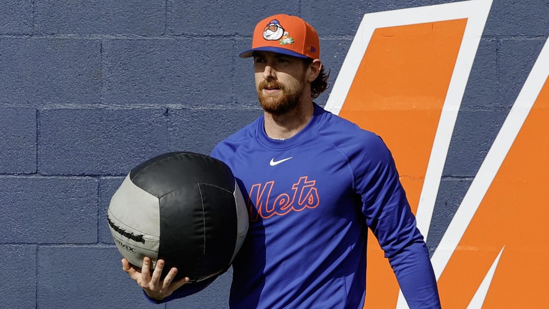 Feb 17, 2026; Port St. Lucie, FL, USA;  New York Mets pitcher Nolan McLean (26) looks on during the New York Mets spring training workouts at Clover Park. Mandatory Credit: Reinhold Matay-Imagn Images