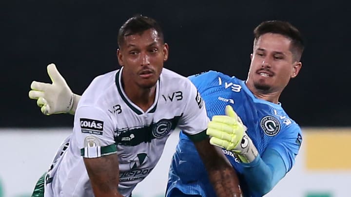 Goiás, de David Duarte e Tadeu, enfrenta o CSA Goiás, de David Duarte e Tadeu, enfrenta o CSA