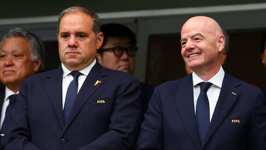 Gianni Infantino ignores Concacaf president’s plea as FIFA power crisis continues