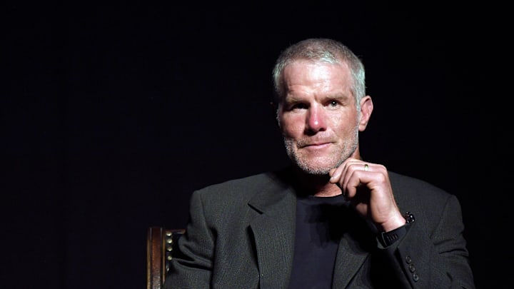 Hall of Fame quarterback Brett Favre weighed in on Arkansas' coaching search. Hall of Fame quarterback Brett Favre weighed in on Arkansas' coaching search.