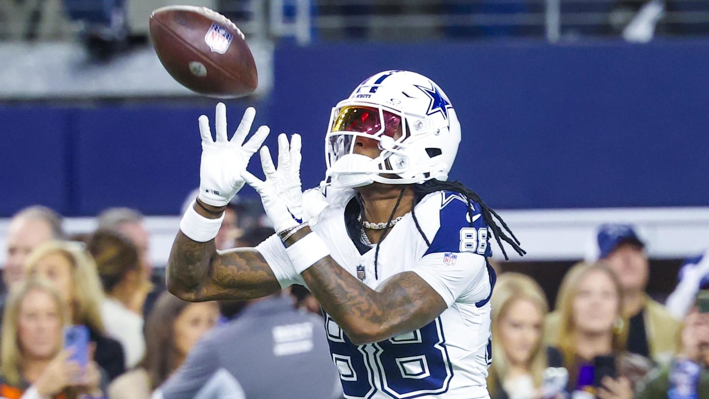 Dallas Cowboys' CeeDee Lamb Reflects on Stressful $136M Contract Holdout
