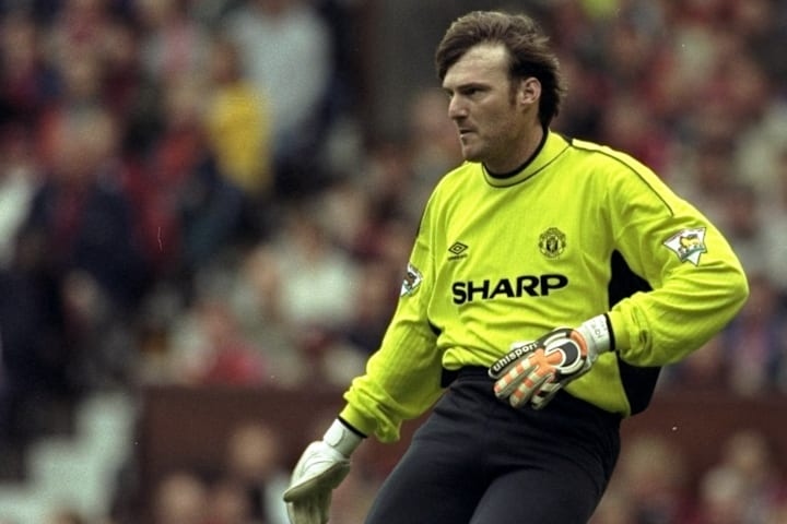 Massimo Taibi del Manchester United