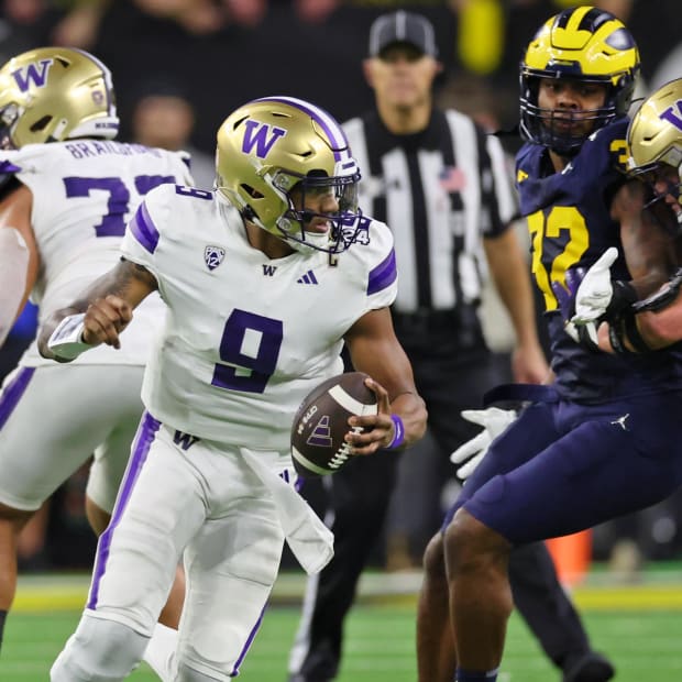 Washington Huskies quarterback Michael Penix Jr. 