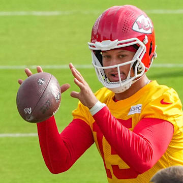 Patrick Mahomes and the Chiefs starters will play in their preseason opener against the Cardinals.