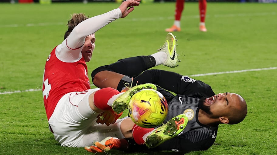 Viktor Gyokeres and Robert Sanchez