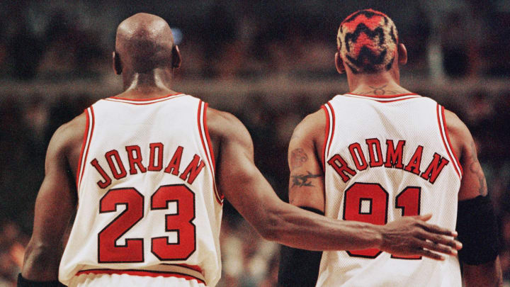 BKN-HORNETS-BULLS-JORDAN-RODMAN