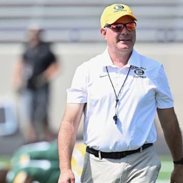 Head coach Tom Lombardo and the St. Edward Eagles have ascended to the top of the High School on SI Ohio Football Top 25.